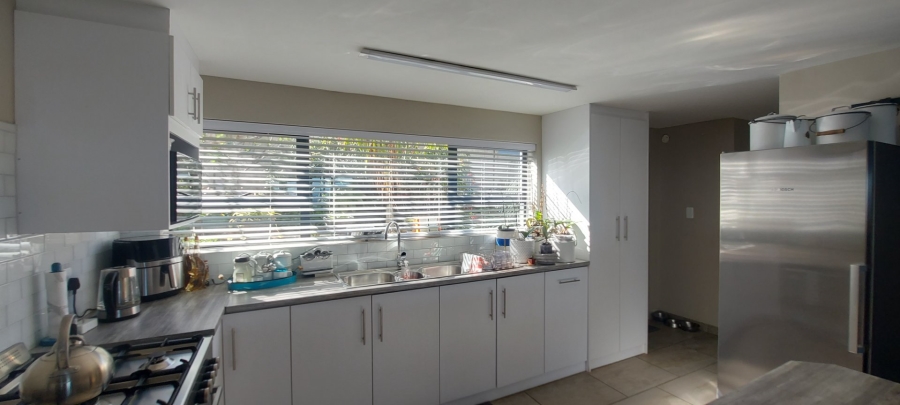 5 Bedroom Property for Sale in Dana Bay Western Cape